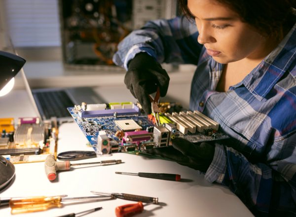 portrait-female-working